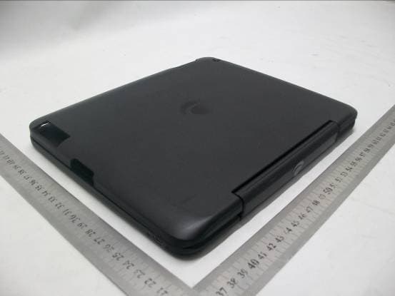 iPad Accessory with KB and BT Radio - FCC ID YUG-M3000065 - CLAMCASE, LLC (4)