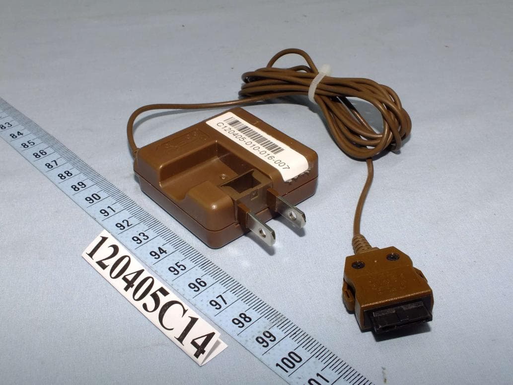 CDMA FJI13 - FCC ID YUW-FJI13 - Fujitsu Mobile communications Limited (4)