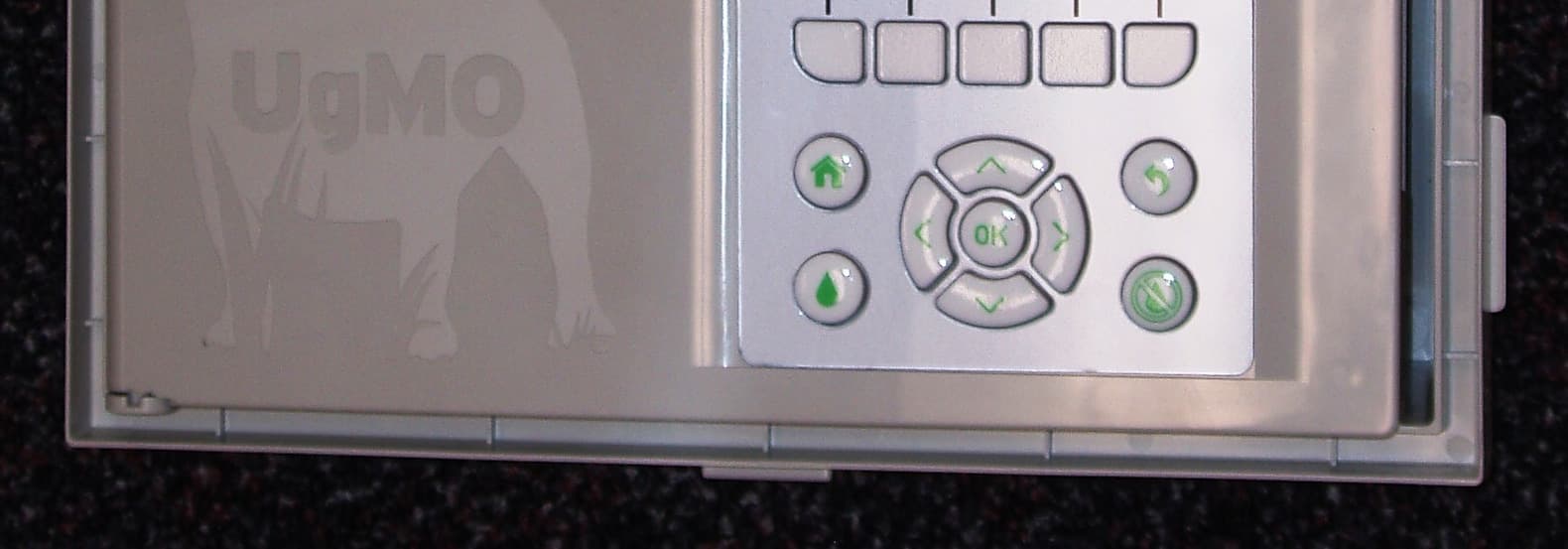 902-928 MHz FREQUENCY HOPPING IRRIGATION CONTROLLER - FCC ID YVAUG1000C - Green Badge LLC d/b/a UgMO Technologies (3)