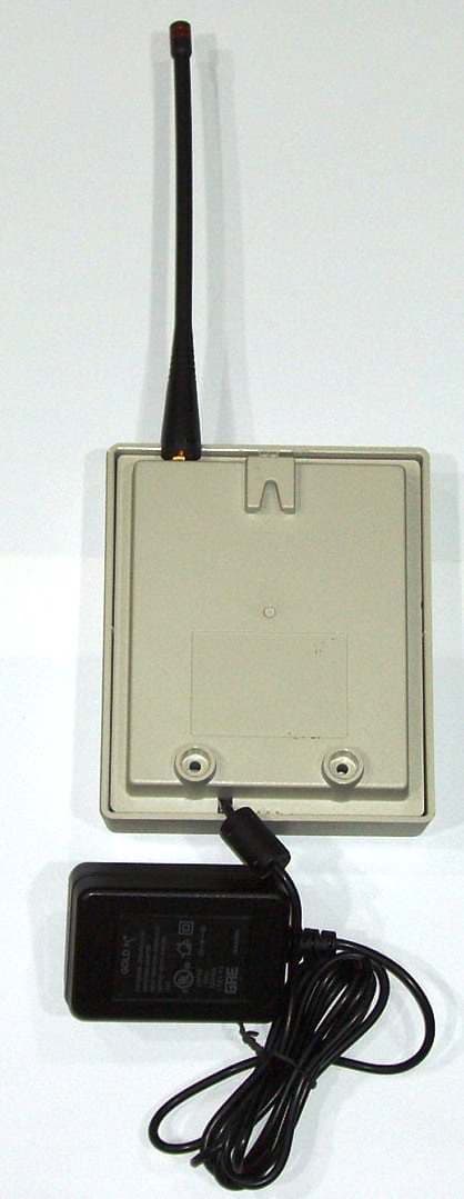 902-928 MHz ISM BAND REPEATER - FCC ID YVAUG1000RA - Green Badge LLC d/b/a UgMO Technologies (2)