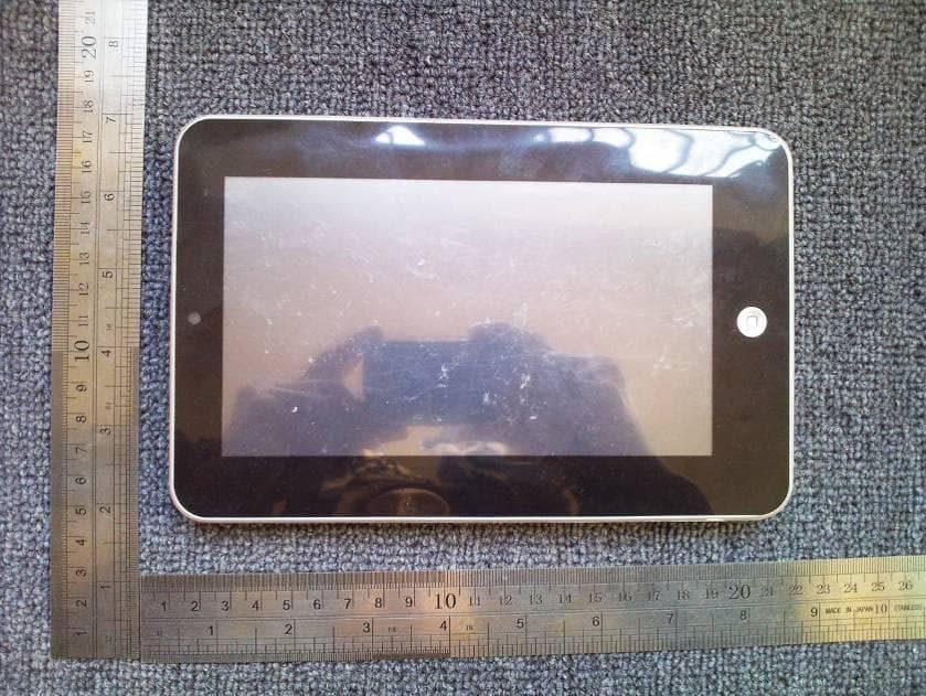 MID - FCC ID YW5-JH201011617V - Shenzhen Firstview Electronic Co. Ltd. (2)
