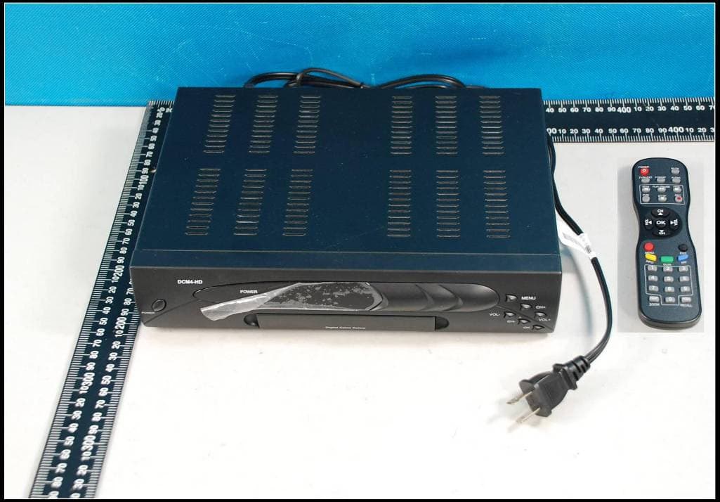 Digital Video Broadcasting - FCC ID YWRDCM4-HD - Sandmartin(Zhong Shan) Electronic Co., Ltd. (2)