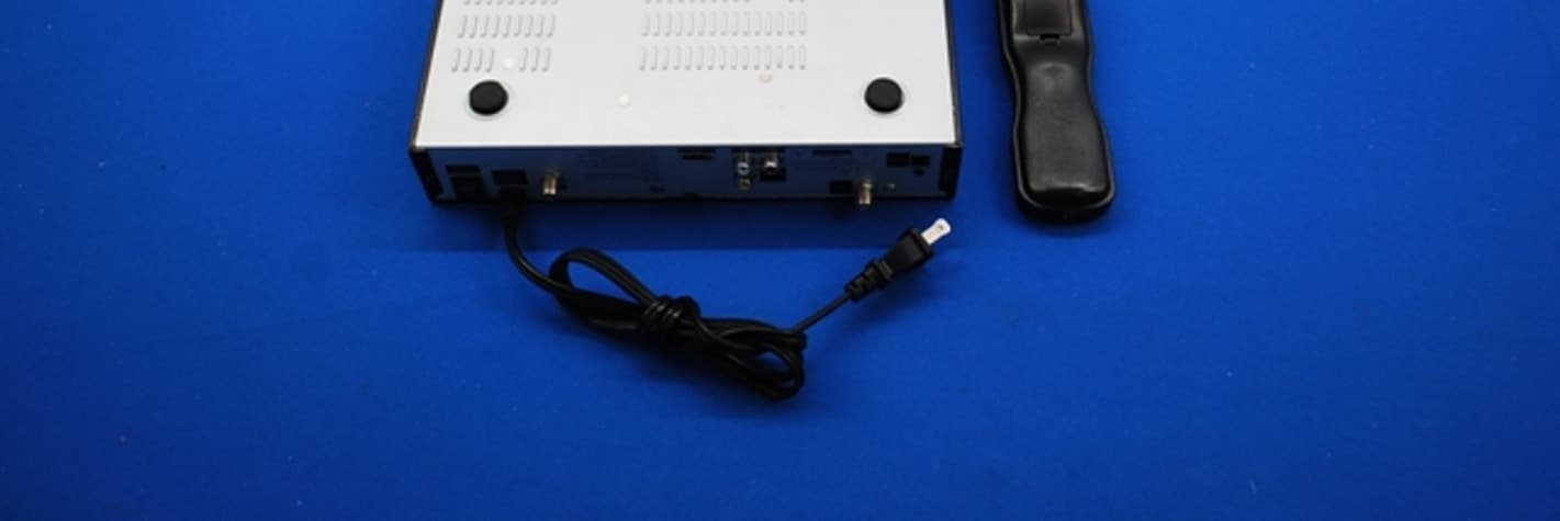 Digital Video Broadcasting - FCC ID YWRSTT4-HDR - Sandmartin(Zhong Shan) Electronic Co., Ltd. (5)