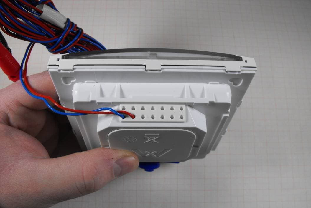 RFID access control system - FCC ID YYRBELLA - MOBOTIX AG (3)