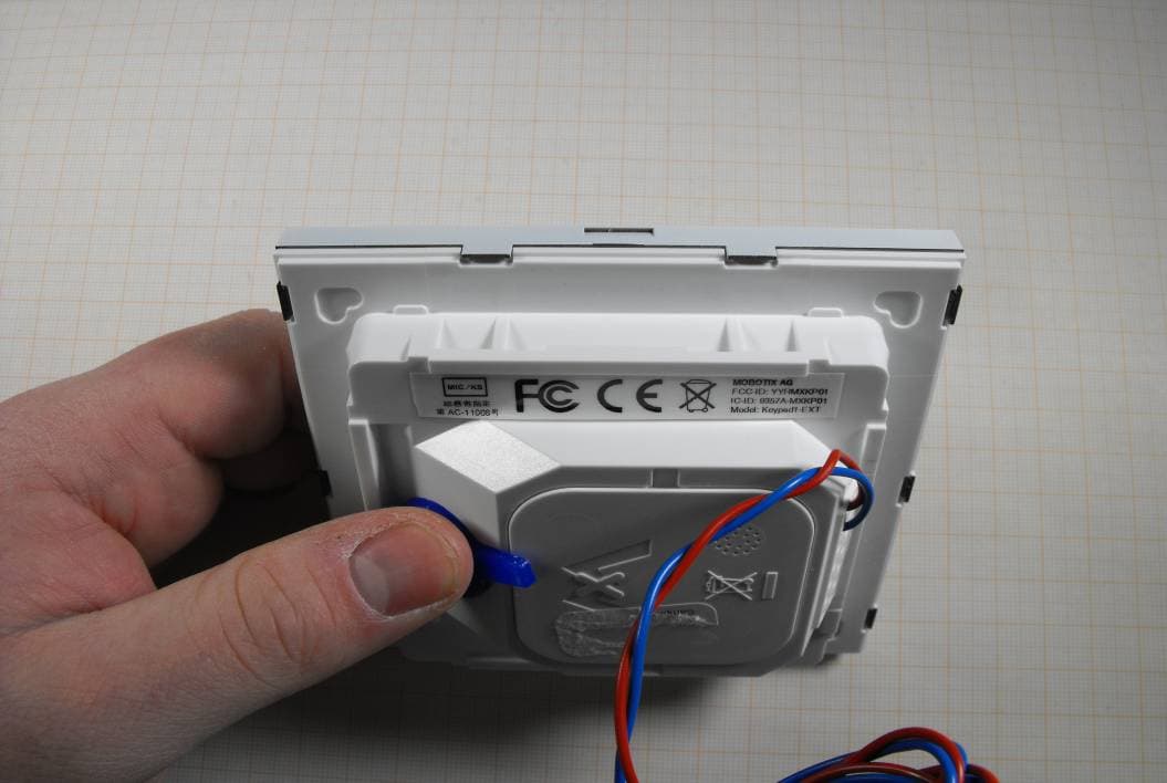 RFID access control system - FCC ID YYRKPADB - MOBOTIX AG (3)