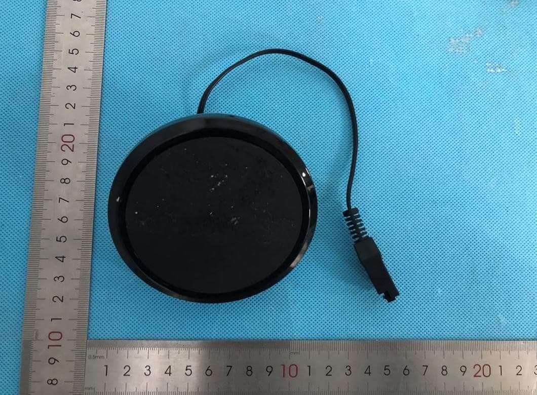 Embedded wireless charger - FCC ID YZHWCPXXX01 - Raffel Systems, LLC