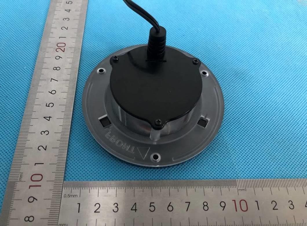 Embedded wireless charger - FCC ID YZHWCPXXX01 - Raffel Systems, LLC (4)