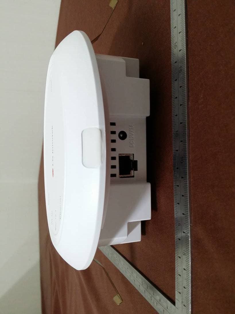 ESL Gateway - FCC ID YZP-REGXXOXXA - LG Innotek Co., Ltd. (5)