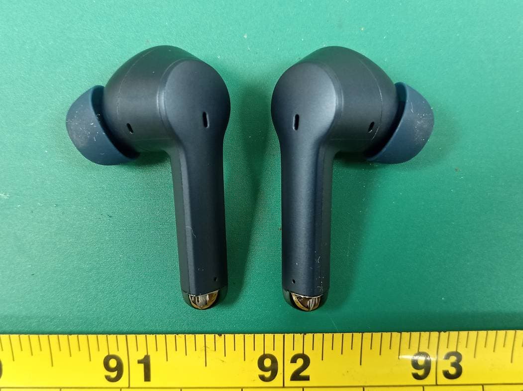 True Wireless Earbuds - FCC ID YZZGUV3060 - Grandstream Networks, Inc.
