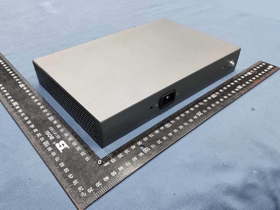 16-Port Unmanaged Gigabit Switch - FCC ID YZZGWN7702 - Grandstream Networks, Inc. (5)