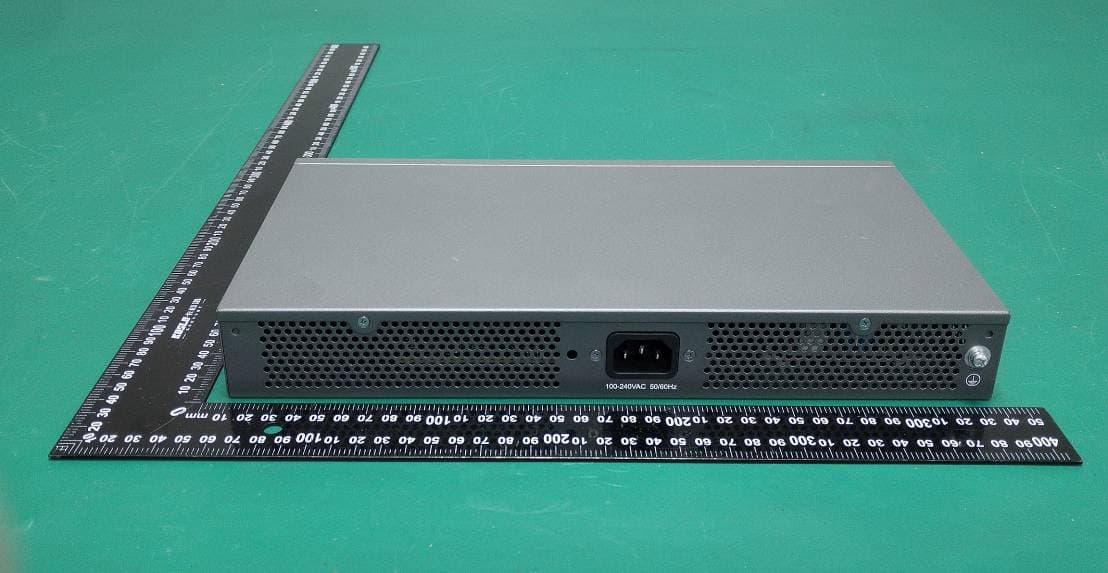 Enterprise Layer 2+ Managed Network Switch - FCC ID YZZGWN7801PV2 - Grandstream Networks, Inc. (4)