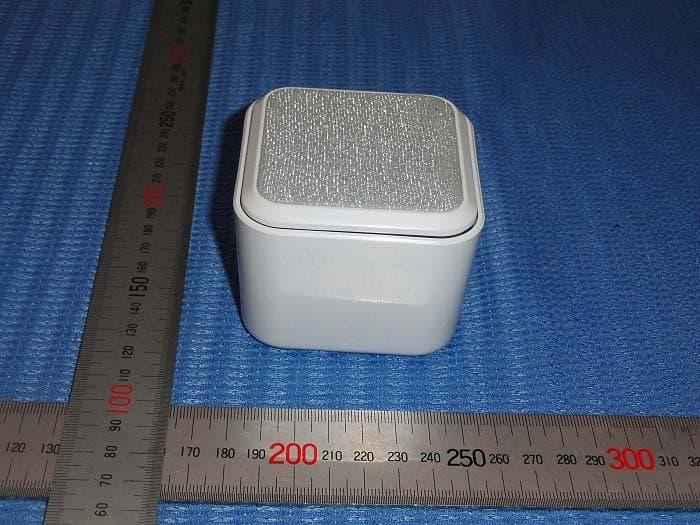 Wall outlet Dual Mode Speaker Phone - FCC ID Z2HBDSI13 - ADDON Technology (2)
