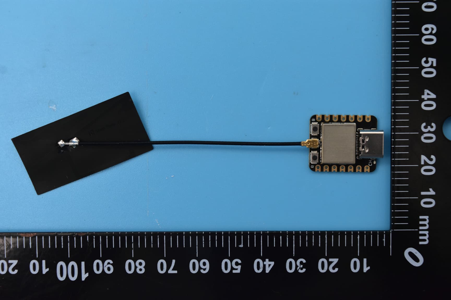 Seeed Studio XIAO ESP32C3 with Bluetooth and WiFi - FCC ID Z4T-XIAOESP32C3 - Seeed Technology Co., Ltd.