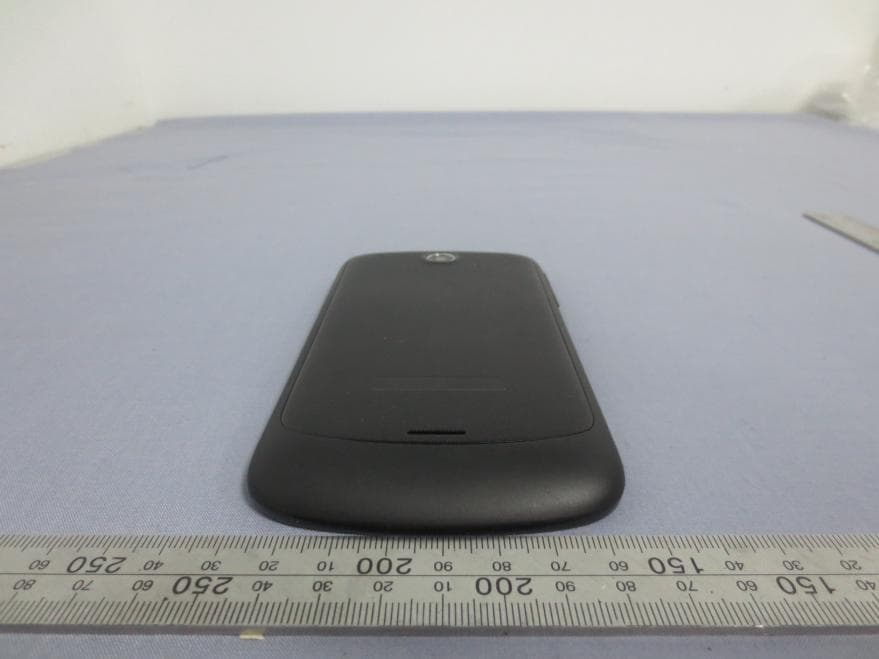 Smart phone - FCC ID Z5JREACH-Q882 - REACH Tech (Xiamen) Co., Ltd. (4)