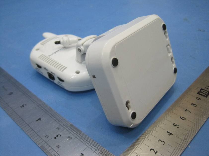 DIGITAL WIRELESS CAMERA AND MONITOR SYSTEM - FCC ID Z5M-LUVGECAM - Egerium BV (2)