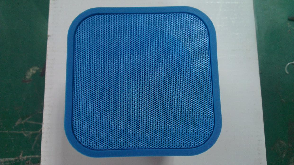 BLUETOOTH SPEAKER - FCC ID Z5YMD-SPBT01 - Compupal Group Corporation (2)