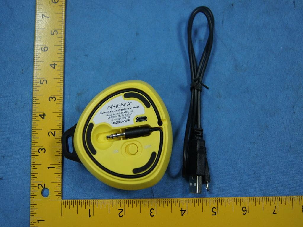 Bluetooth Portable Speaker with Handle - FCC ID Z5YNS-SPBT02 - Compupal Group Corporation (2)