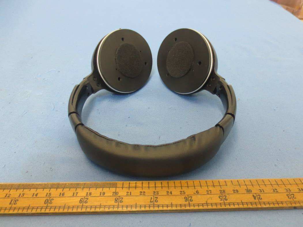 Bluetooth headset - FCC ID Z63-AONI80601 - SHENZHEN AONI ELECTRONIC CO., LTD. (5)