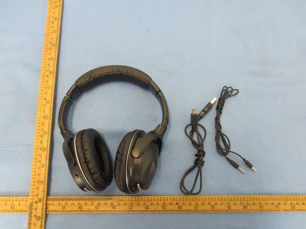 Bluetooth headset - FCC ID Z63-AONI80601 - SHENZHEN AONI ELECTRONIC CO., LTD. (3)