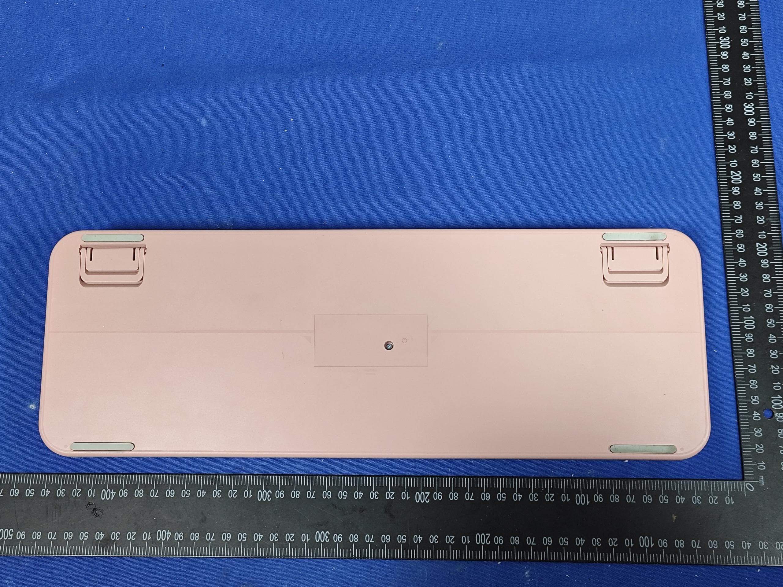 Wireless Triple-Mode Keyboard - FCC ID Z63-O6K98PRO - SHENZHEN AONI ELECTRONIC CO., LTD. (2)