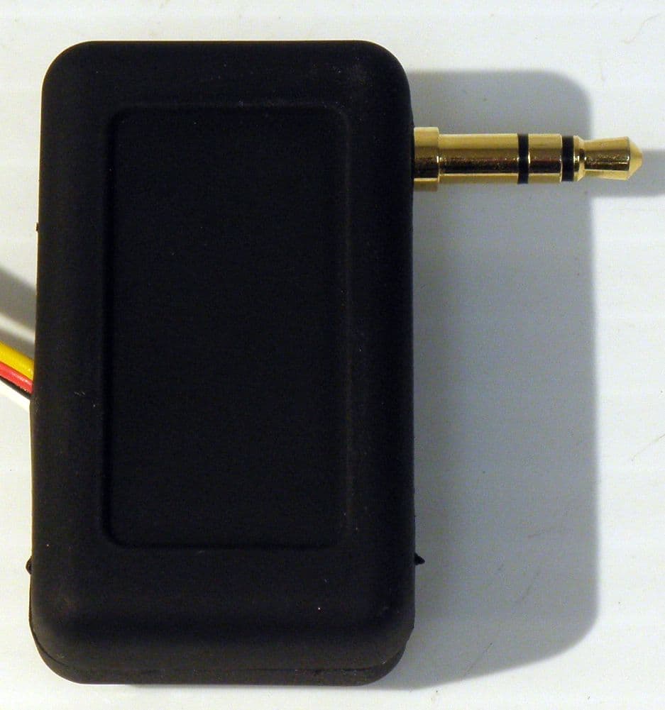 Wireless audio transmitter 3.5mm dongle - FCC ID Z6J-SMS001D - SMS Audio (2)