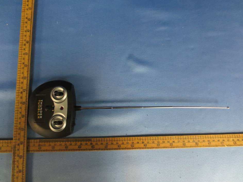RC Monster car/Thunder Tumbler - FCC ID Z6QFC09549 - GUANGDONG FEILUN TECHNOLOGY INDUSTRIAL CO., LTD. (5)