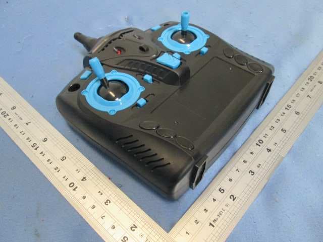 DRONE 12.4 INCH WITH CAMERA - FCC ID Z6QFFX08524G - GUANGDONG FEILUN TECHNOLOGY INDUSTRIAL CO., LTD. (2)