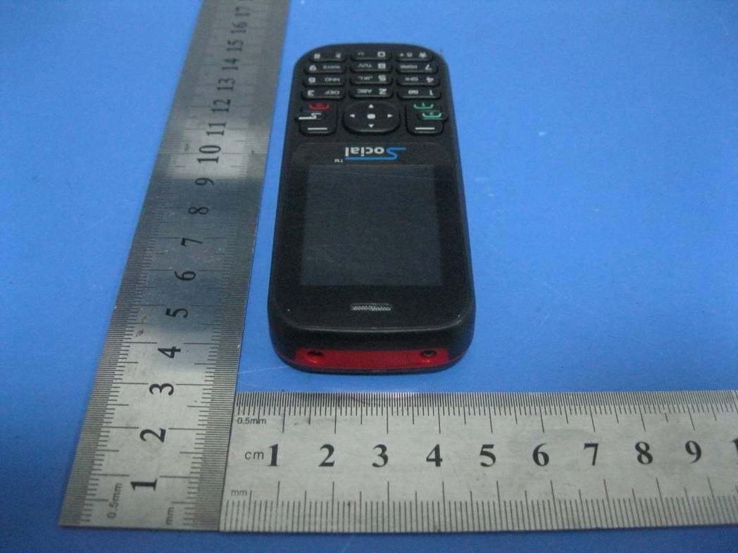 GSM Mobile Phone - FCC ID Z6RFOXFB103 - Social Mobile Telecommunications (2)