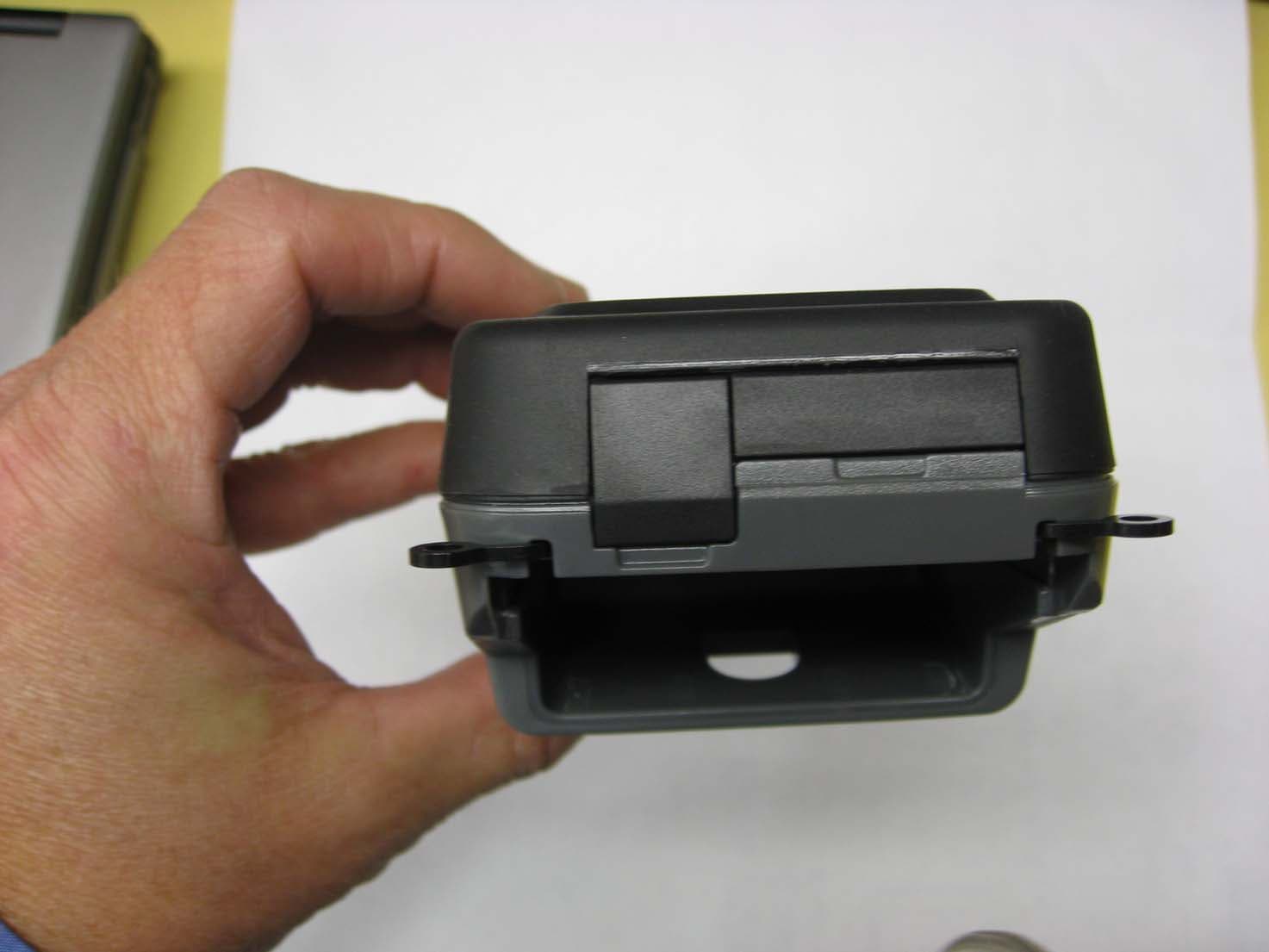 Base Universal Handheld Module - FCC ID Z7KUHH0032011 - Dwyer Instruments, Inc. (2)