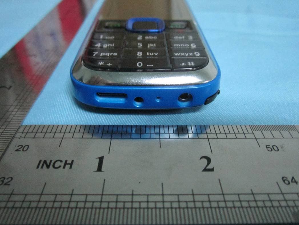 GSM MOBILE PHONE - FCC ID Z87ABBA5300 - ABBA INNOVATION S.A.S (5)