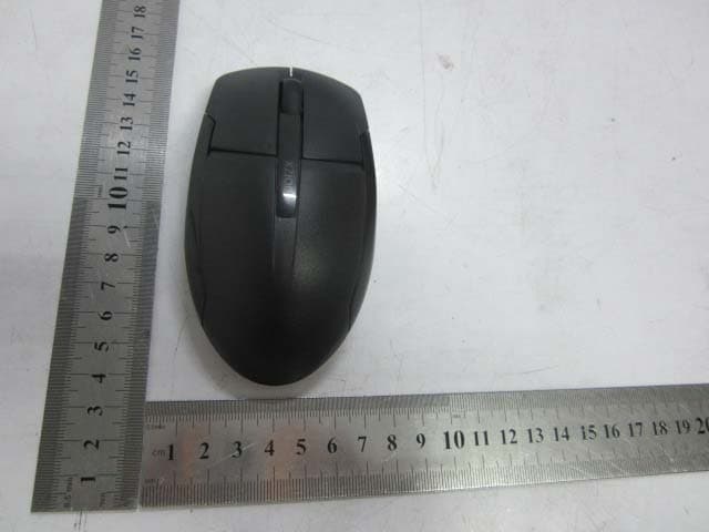 Wireless Mouse Transmitter - FCC ID Z8C-SRM810 - Xzion Wireless Co., Ltd. (3)