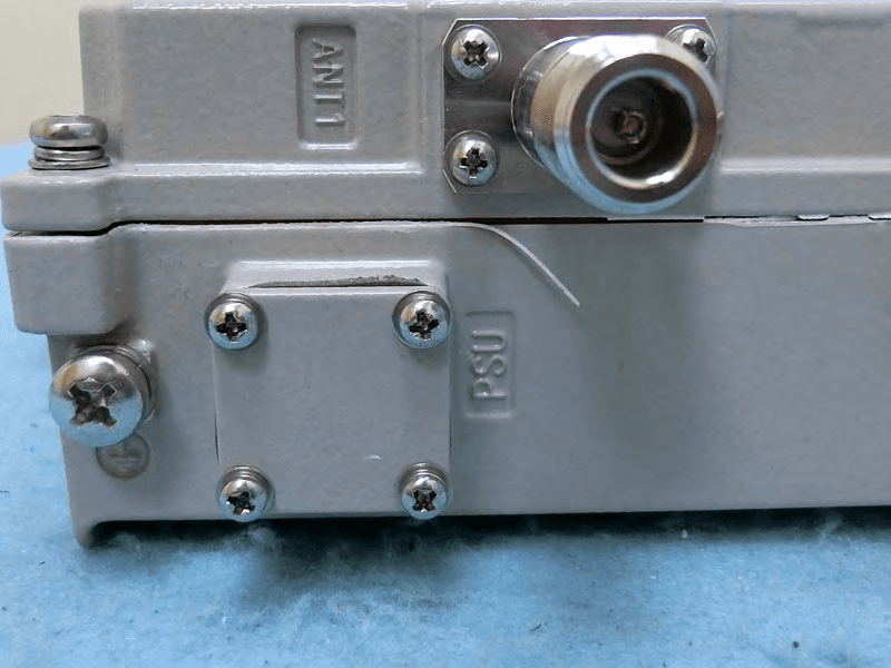 3 GHz cnRanger 210 RRH - FCC ID Z8H89FT0061 - Cambium Networks Inc. (3)
