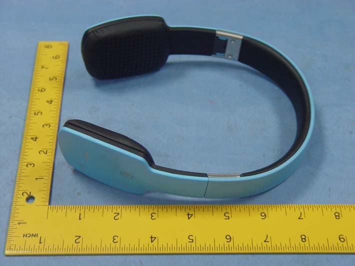 Bluetooth Headphone - FCC ID Z8VR-15BT - DAZA Electronics Company (3)