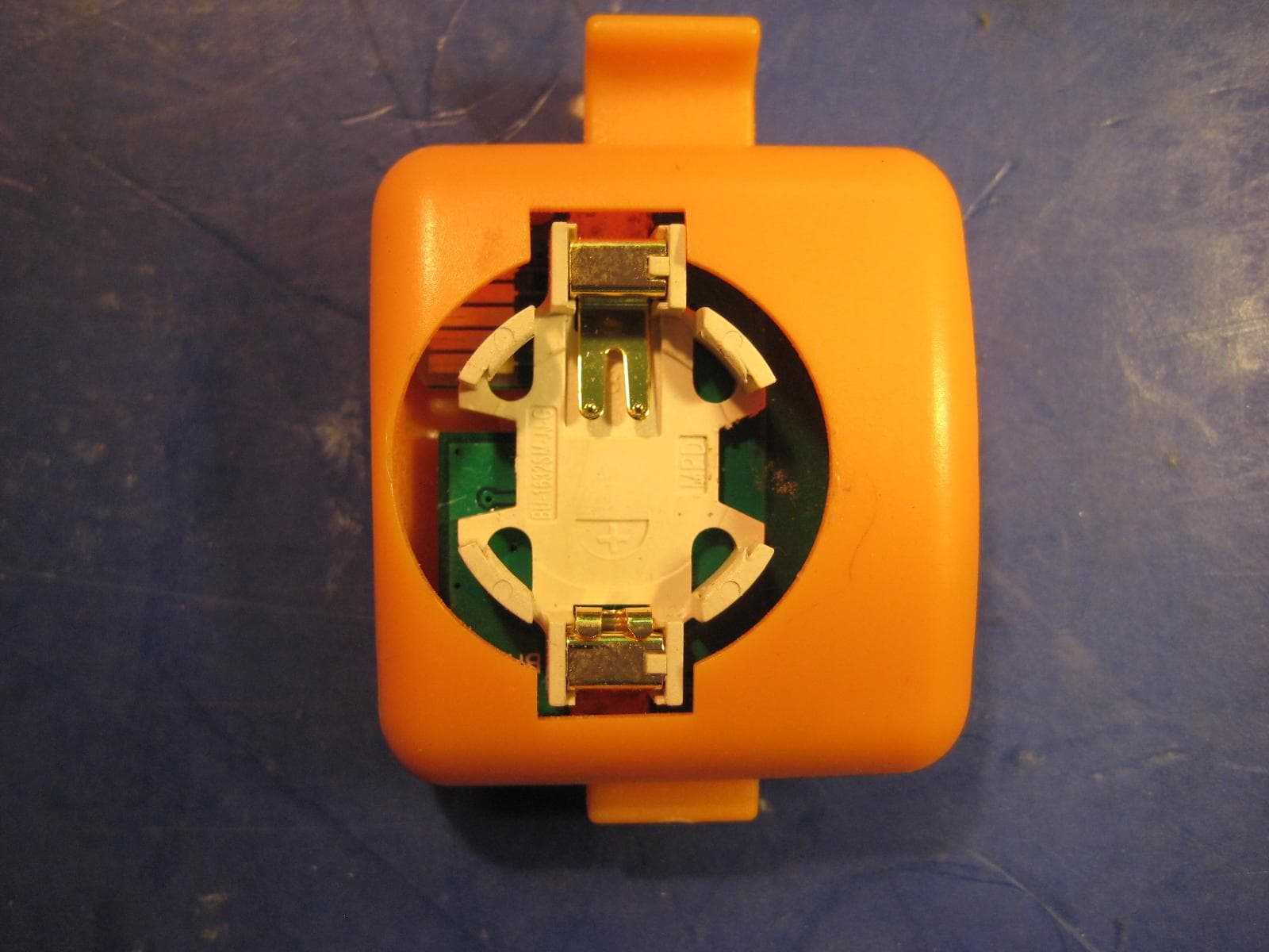 EGAS Beacon - FCC ID Z9B-BEACON - Dive In Ventures, LLC dba HeadsUp Systems