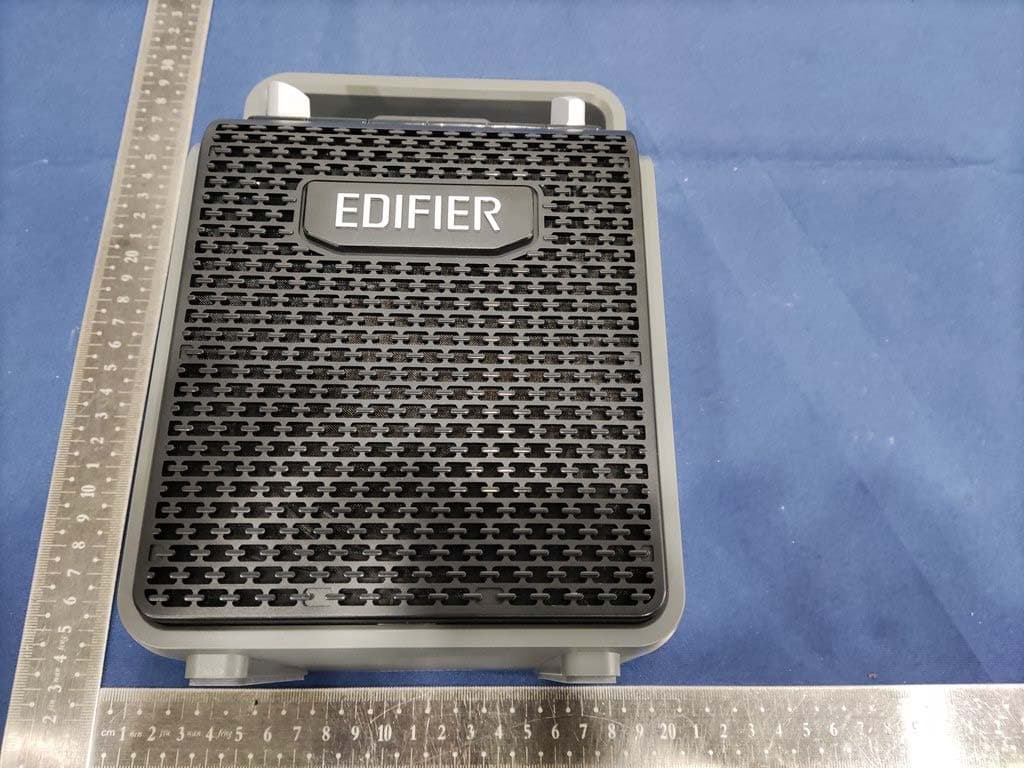 Portable Speaker - FCC ID Z9G-EDF220 - Edifier International Limited