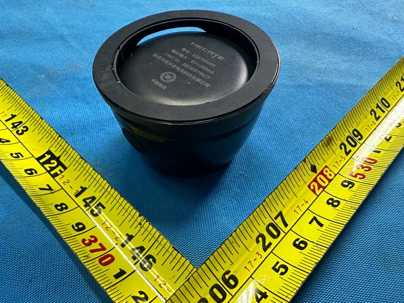 Bluetooth Magnetic Speaker - FCC ID Z9G-EDF235 - Edifier International Limited