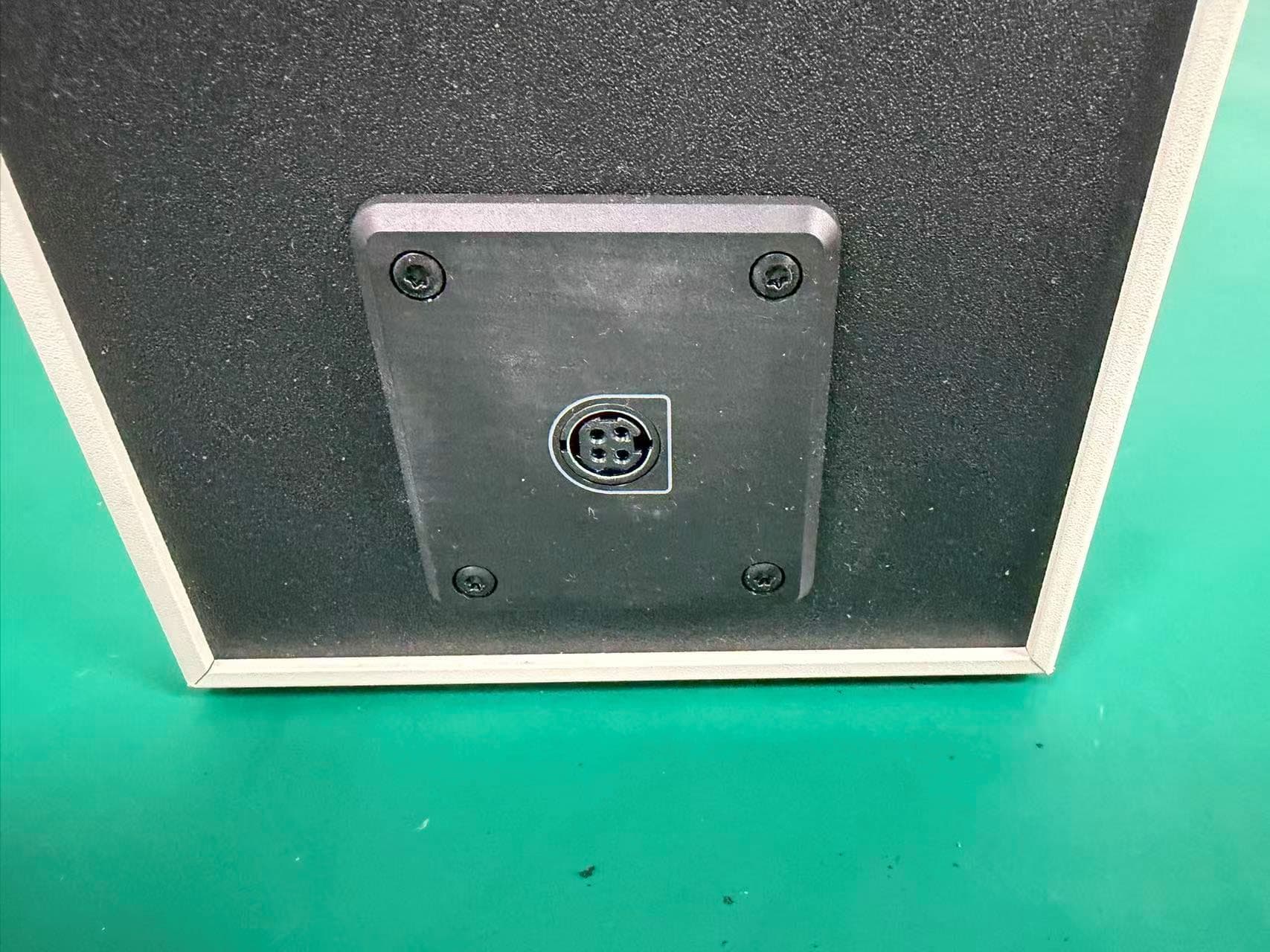 Studio Monitor - FCC ID Z9G-EDF302 - Edifier International Limited