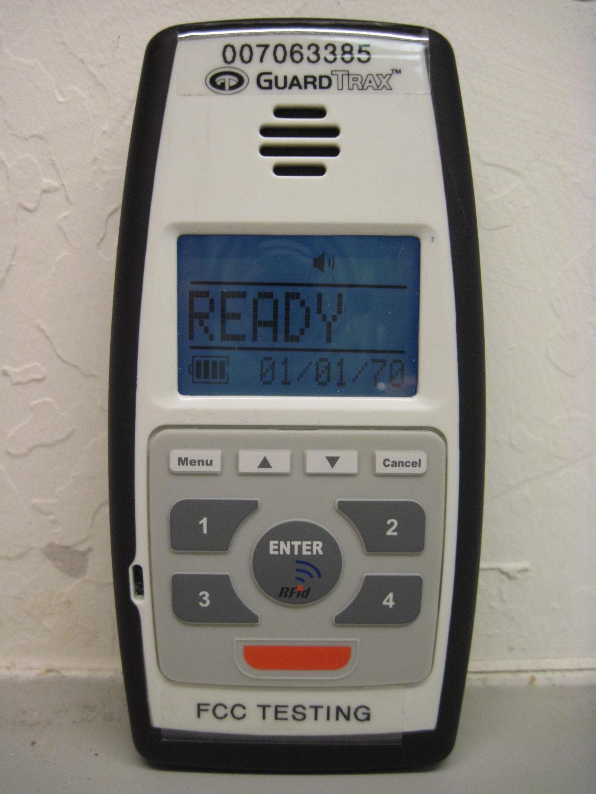 Tracking device - FCC ID ZAA-GT-900100 - Guardtrax  LLC (5)