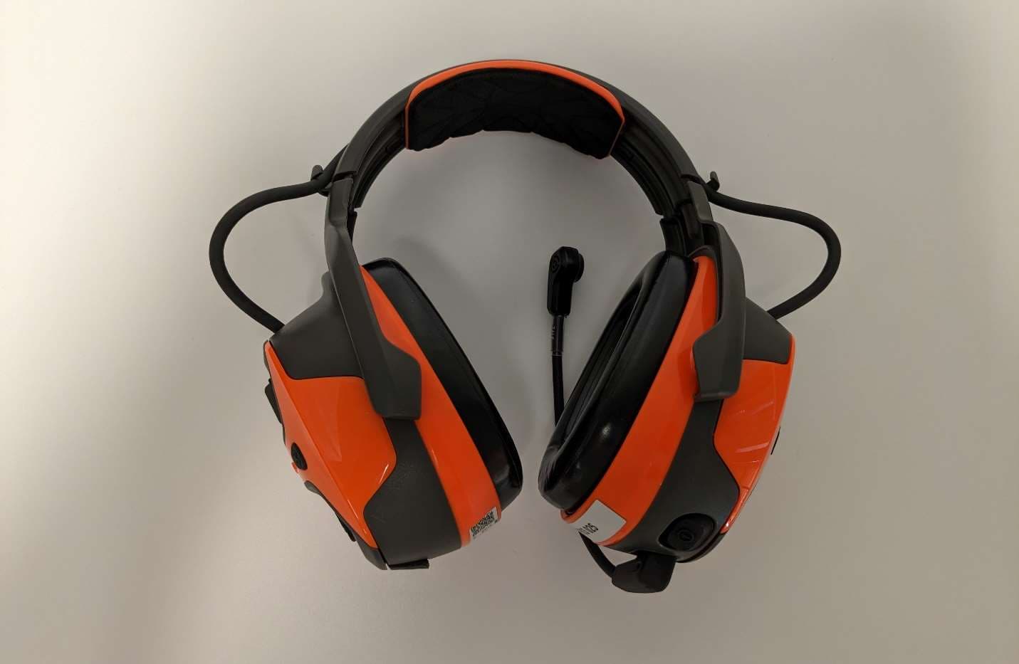 Electronic Hearing Protection - FCC ID ZASHP500 - HUSQVARNA AB (3)