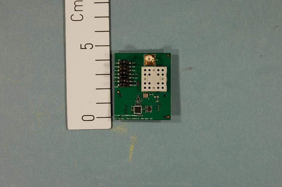The CC1101-CC1190EM-915 is a development tool for TIs sub-1 GHz CC1101 and CC1190 devices. - FCC ID ZAT110190EM915 - Texas Instruments Inc. (1)