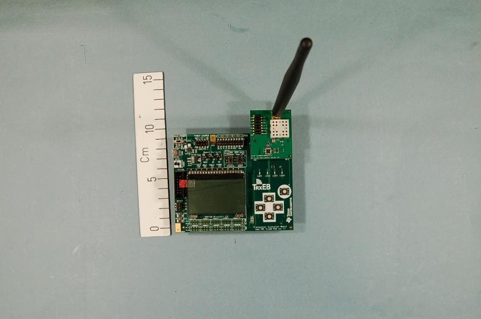 The CC1101-CC1190EM-915 is a development tool for TIs sub-1 GHz CC1101 and CC1190 devices. - FCC ID ZAT110190EM915 - Texas Instruments Inc. (4)