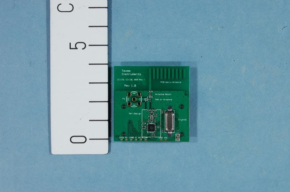 The CC110LEM-868-915 is a development tool for TIs sub 1 GHz CC110L chip. - FCC ID ZAT110LEM900 - Texas Instruments Inc. (3)