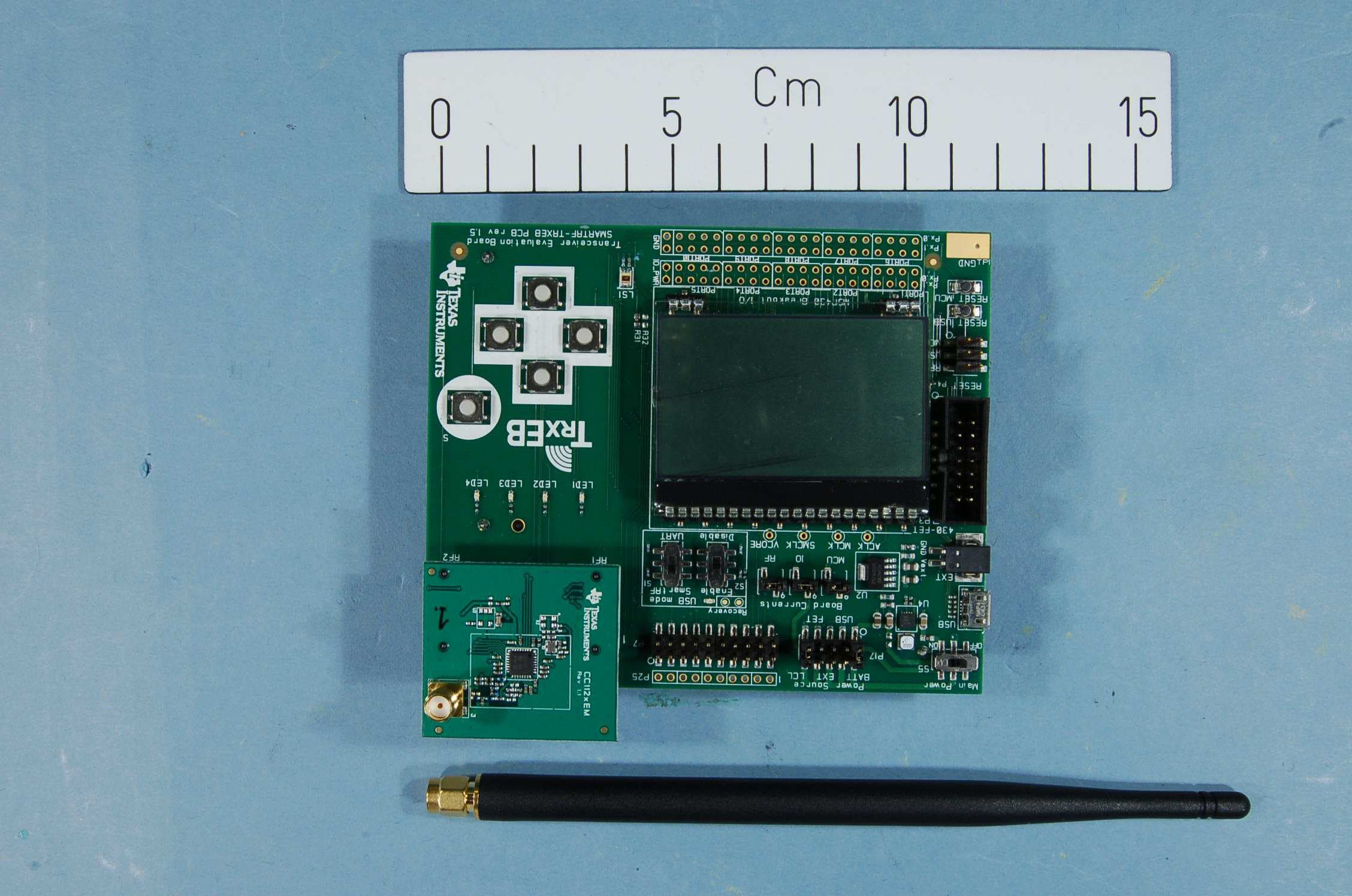 The CC1175EM-868-915 is a development tool for Texas Instruments sub-1 GHz CC1175 chip. - FCC ID ZAT1175EM900 - Texas Instruments Inc.
