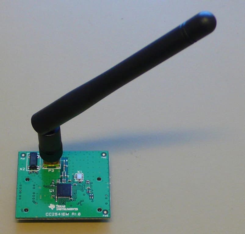 The CC2541EM is a development tool for TI�s 2.4 GHz CC2541 Bluetooth� Low Energy System-on-Chip. - FCC ID ZAT2541EM - Texas Instruments Inc.