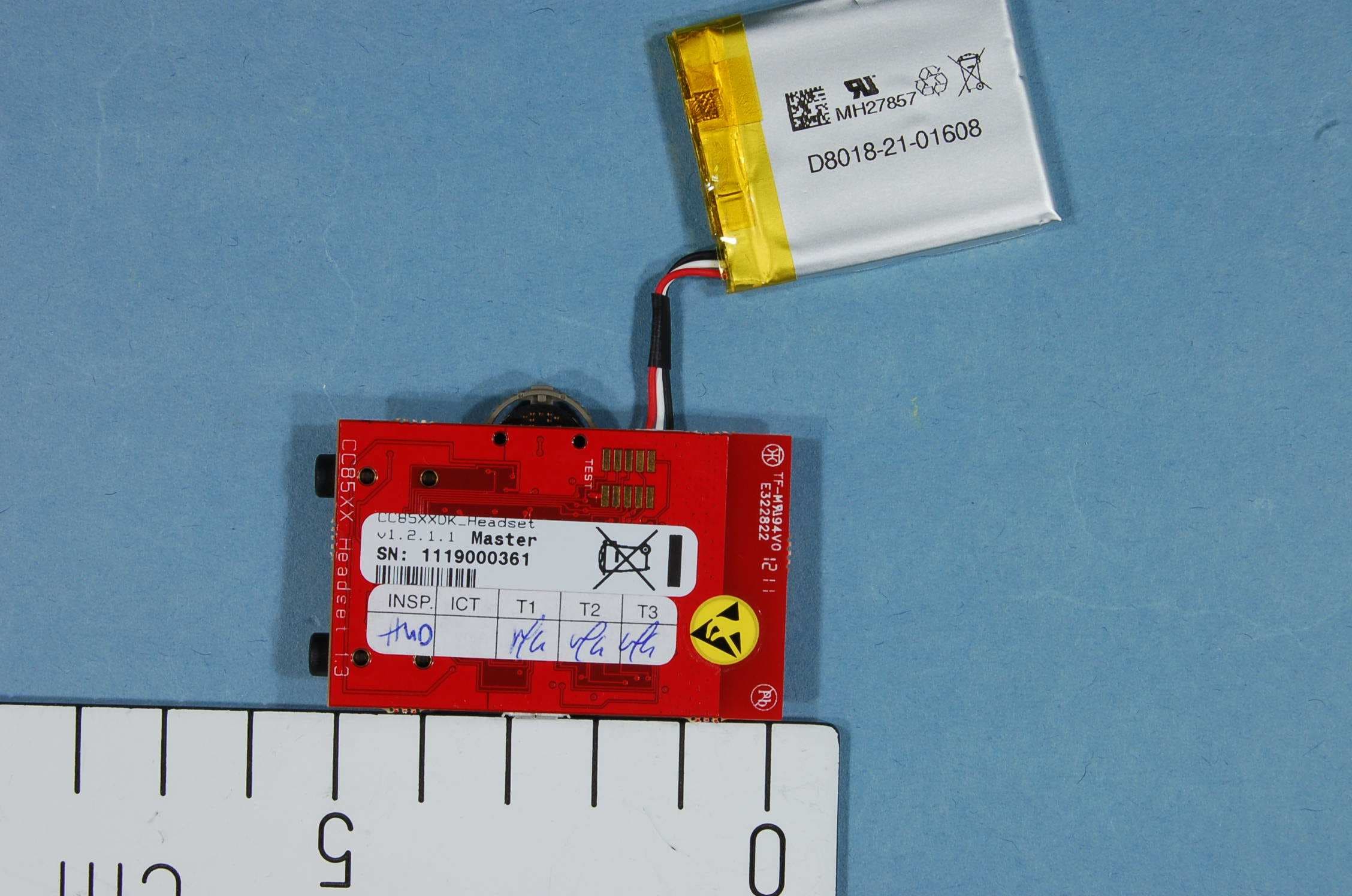 The CC85xxHeadset is a reference design for wireless audio headsets for development only and cannot be used in an end product. - FCC ID ZAT85XXHEADSET - Texas Instruments Inc. (2)