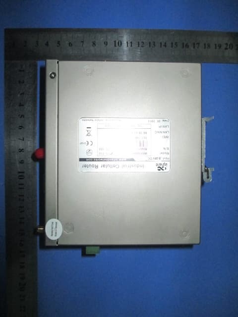 Industrial Cellular Router - FCC ID ZAZIR6X5P - Beijing InHand Networks Technology Co,. Ltd. (5)