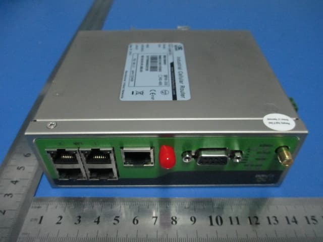 Industrial Cellular Router - FCC ID ZAZIR6X5P - Beijing InHand Networks Technology Co,. Ltd. (3)