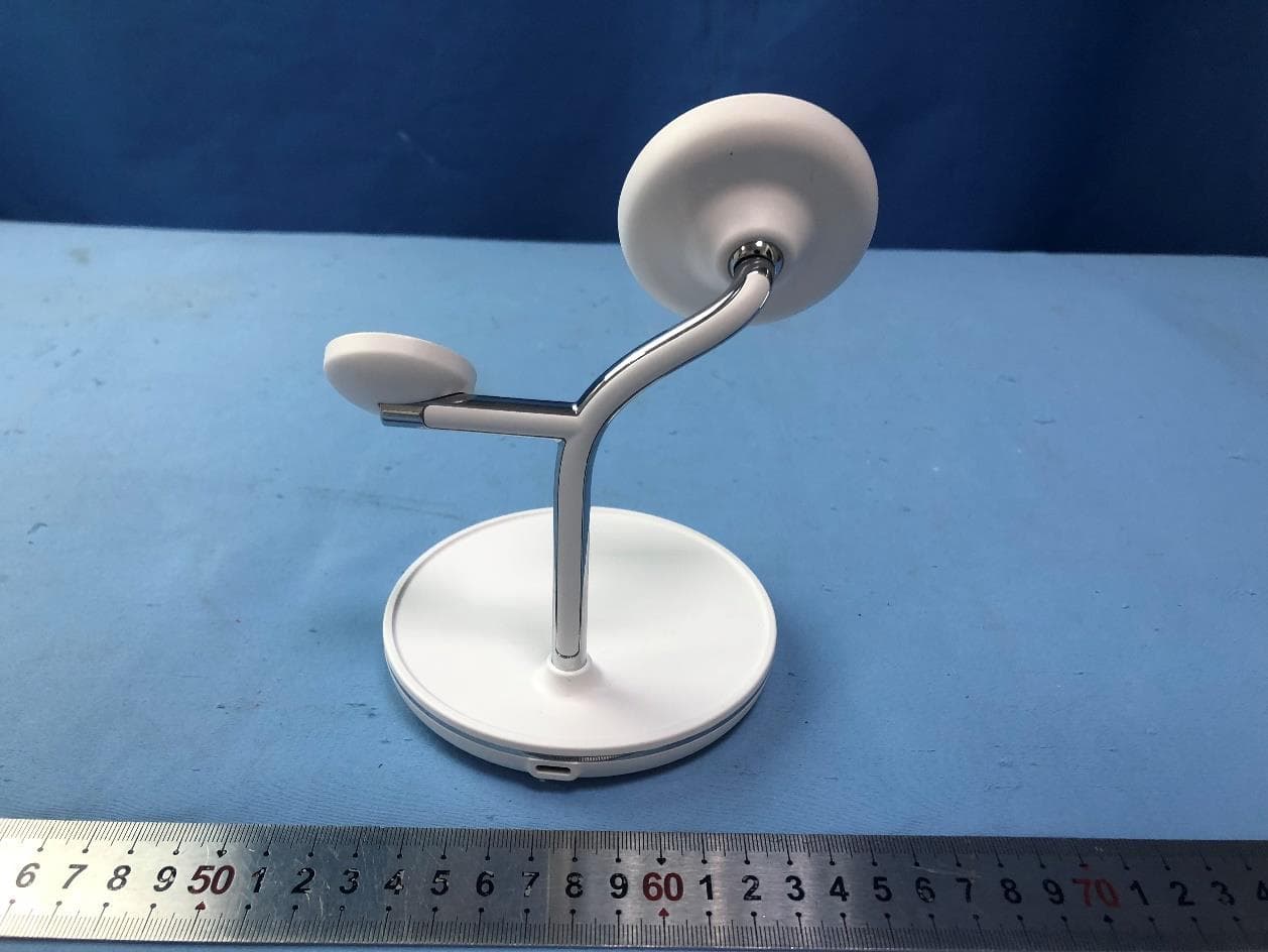 3-in-1 Wireless Charger - FCC ID ZBC-TLL151391 - SHENZHEN DNS INDUSTRIES CO., LTD. (4)