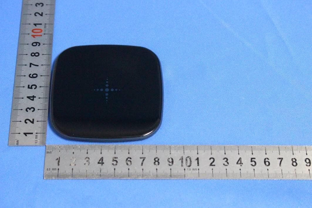 Wireless Charger - FCC ID ZBCWD24815W - SHENZHEN DNS INDUSTRIES CO., LTD. (2)