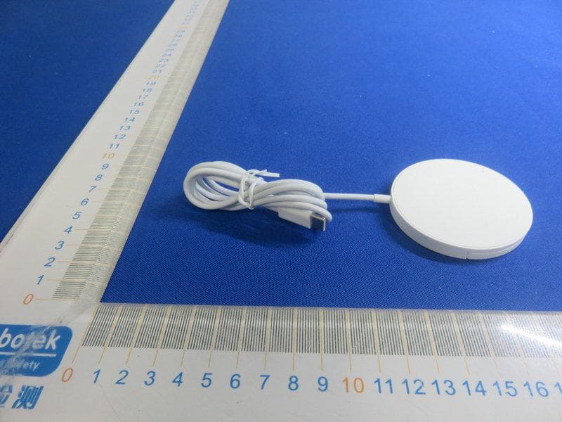 Wireless Charger - FCC ID ZBCWD268C - SHENZHEN DNS INDUSTRIES CO., LTD.